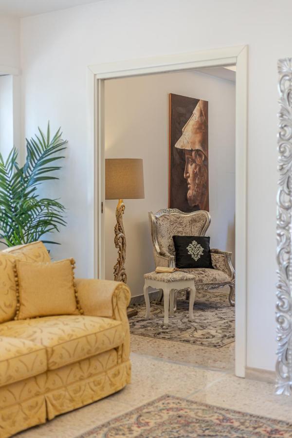 Ginevra Luxury New Classic Apartment Close Vatican ローマ エクステリア 写真