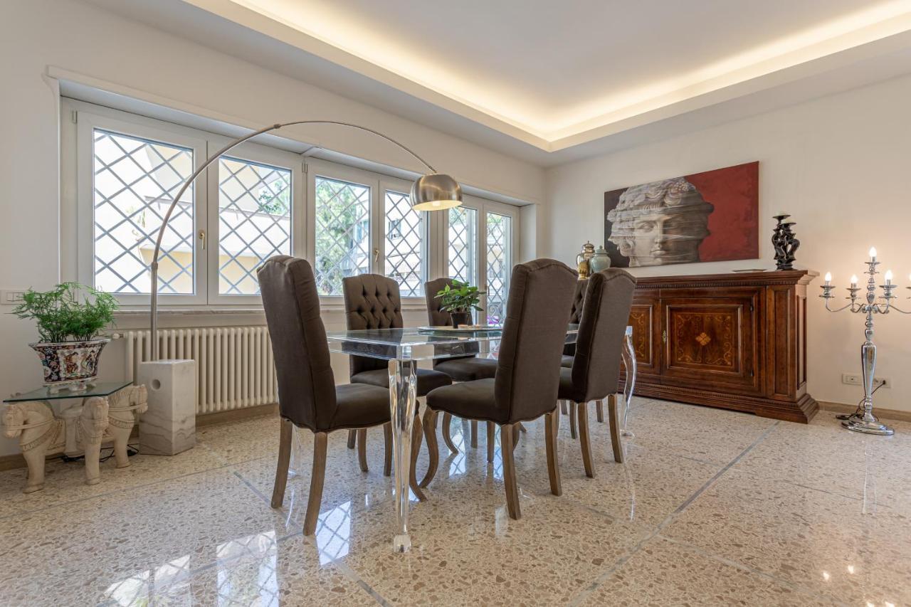 Ginevra Luxury New Classic Apartment Close Vatican ローマ エクステリア 写真